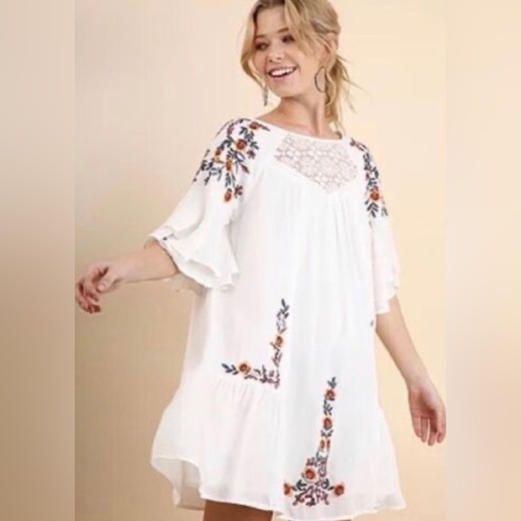 Umgee Tops - Blu Heaven (By UmGree) Floral Embroidered Crochet Mini Dress. Size: Small.